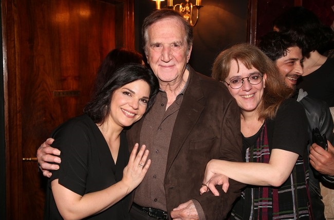 Ψίθυροι Στο Θέατρο «Αθηνών» - εικόνα 21