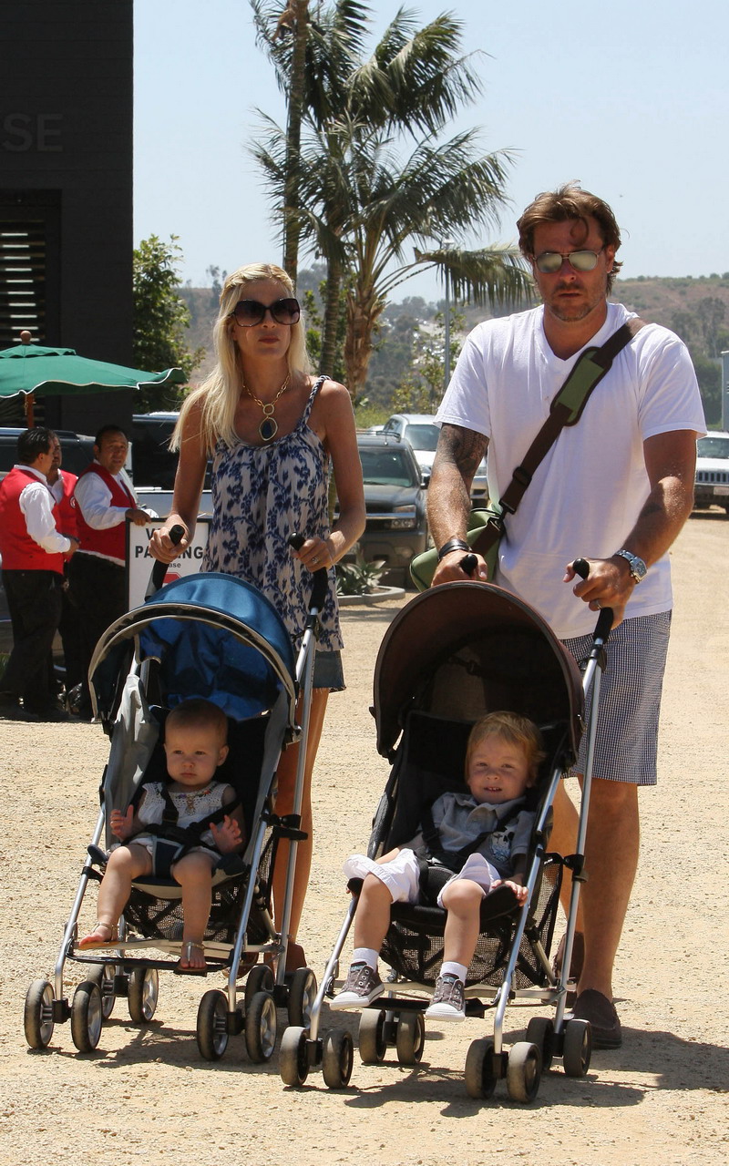 Τόρι Σπέλινγκ-Ντιν ΜακΝτέρμοτ