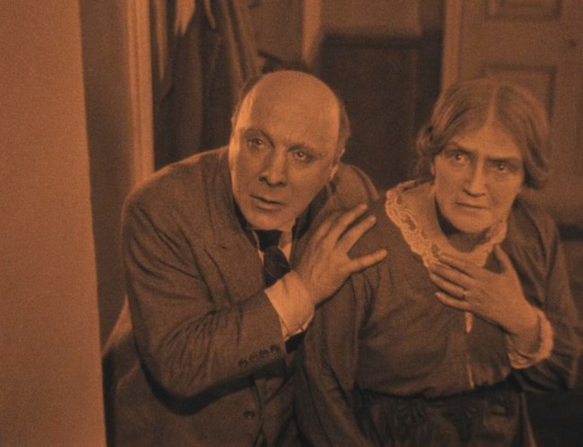 The Lodger του Alfred Hitchcock Mε τον Στάθη Άννινο