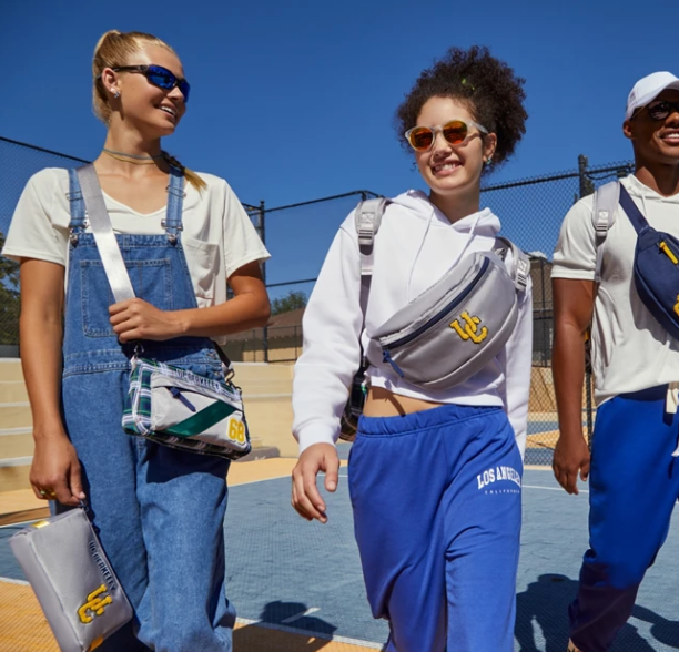 College Collection της Carpisa | Εδώ θα βρεις ό,τι χρειάζεσαι για τη νέα σχολική χρονιά