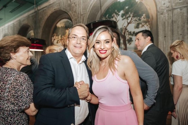 Χαμός για Μελέτη στη Γλυφάδα