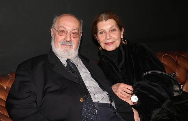 Ψίθυροι Στο Θέατρο «Αθηνών» - εικόνα 16