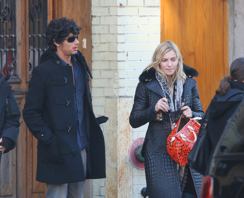 Μαντόνα- Χεσούς