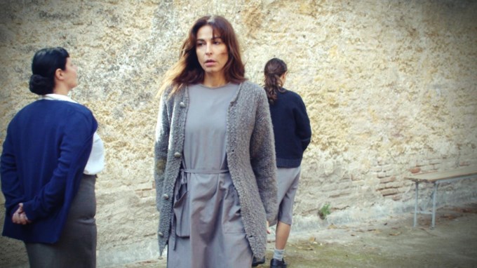 Άγιος Έρωτας | Ο Παύλος υποφέρει στη φυλακή & ο Νικόλαος εξομολογείται όλη την αλήθεια!