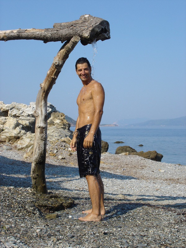 Σάκης Ρουβάς1 Σάκης Ρουβάς1