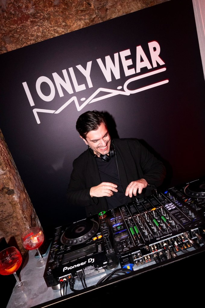 Μύρωνας Στρατής