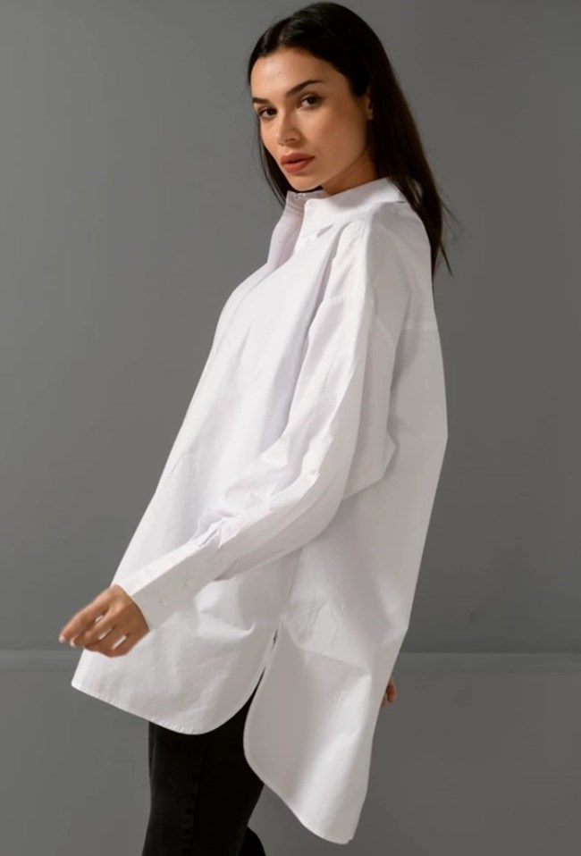 Oversized white shirt