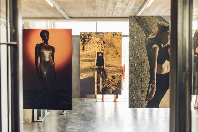 To Mallory The Label αποκάλυψε τη S/S ’24 collection "NOMAS" στο απόλυτο fashion party