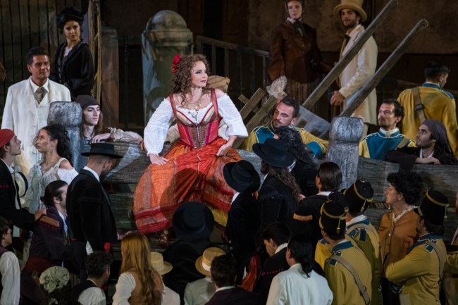 Carmen | Ένα οπερατικό υπερθέαμα από την Αρένα της Βερόνας στο Μέγαρο Μουσικής Αθηνών