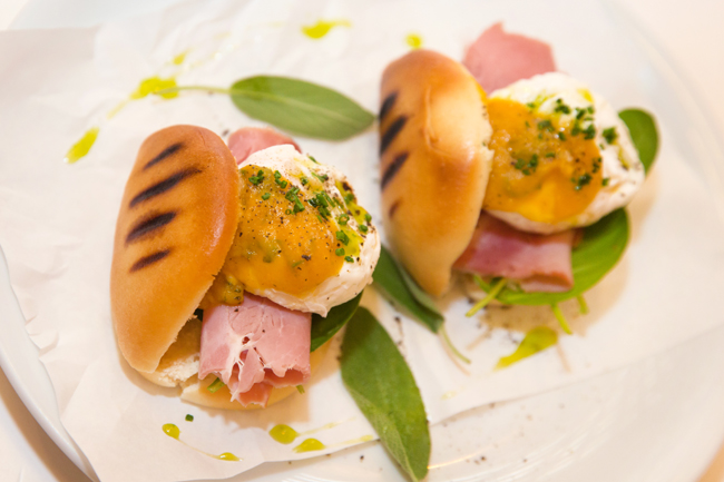 Το brunch του IT είναι η μοναδική δέσμευση που θέλεις