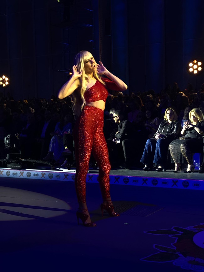 Η Ευαγγελία Αραβανή στο catwalk των The Designers' Lab.