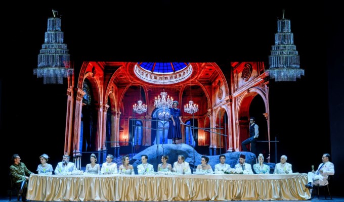 Παράταση παραστάσεων για την "Αλεξάνδρεια" στο θέατρο Παλλάς