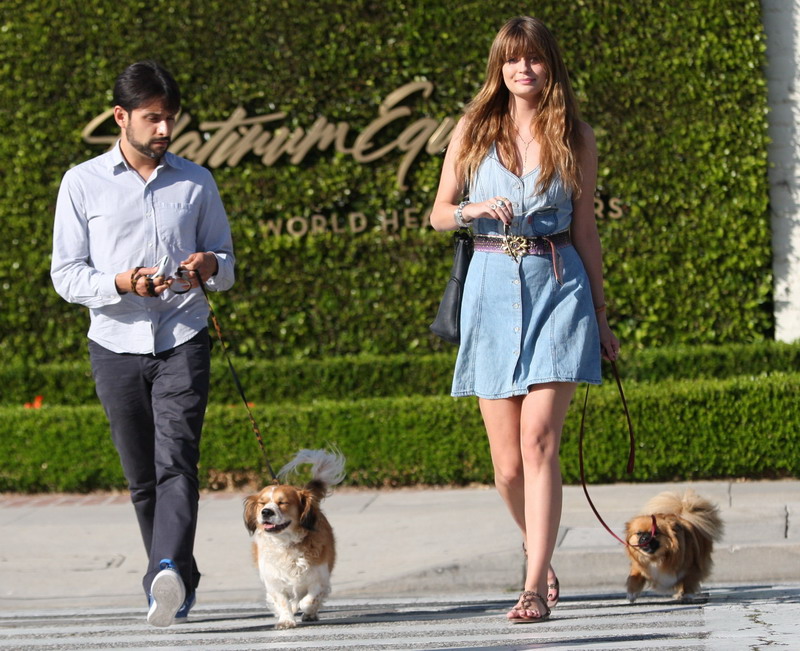 Μίσα Μπάρτον Μίσα Μπάρτον