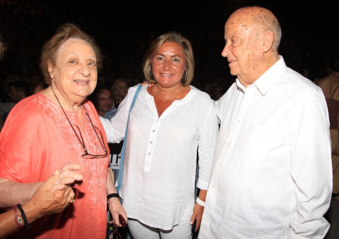 Διάσημες Εμφανίσεις
 - εικόνα 16