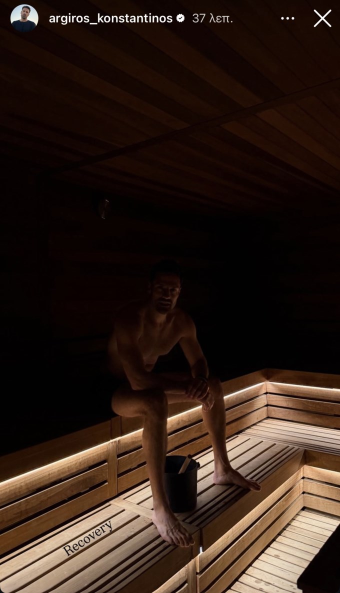 Ο Κωνσταντίνος Αργυρός μπαίνει στη σάουνα και γίνεται το απόλυτο eye-candy