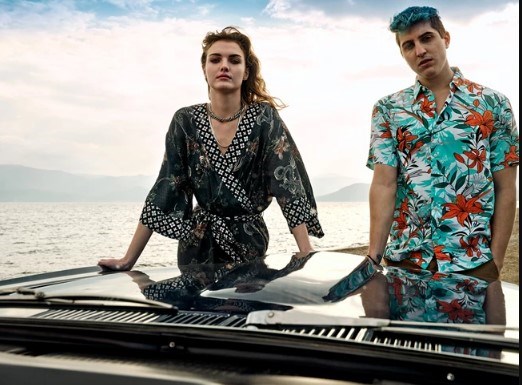 Superdry Spring Summer ’22 | Η καμπάνια της νέας συλλογής του brand με πρωταγωνιστή τον Good Job Nicky