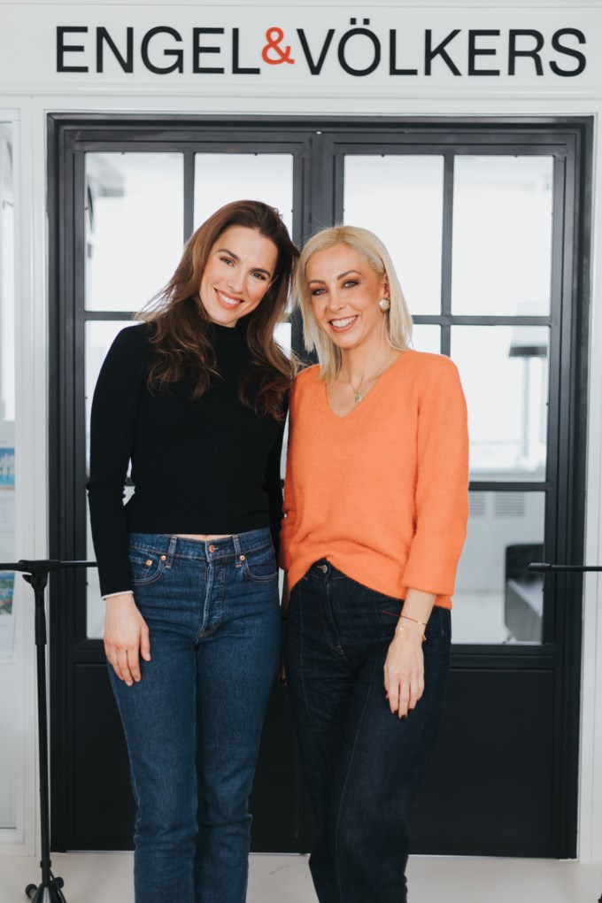 Μελία Κράιλινγκ: "Δεν ζούσαμε όλοι μαζί - Οι γονείς μου χώρισαν αλλά για εμένα ήταν έτσι από την αρχή"