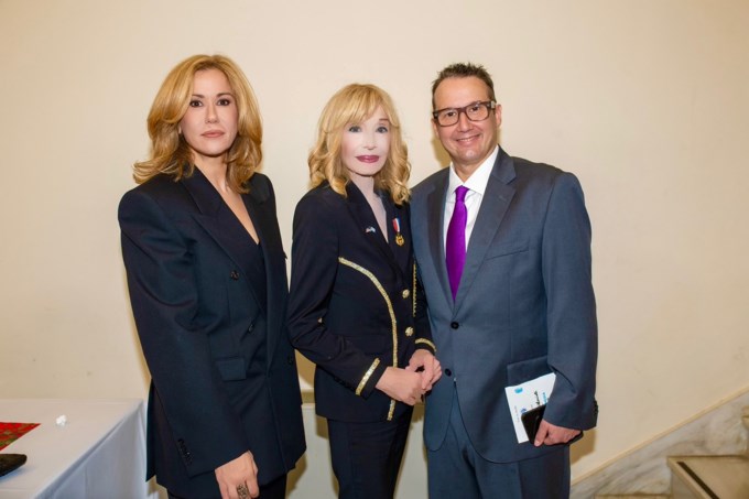 ΜΑΡΑ ΚΑΡΕΤΣΟΣ