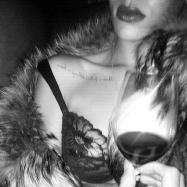 Η Ριάνα Θέλει Να Μας Τρελάνει - εικόνα 8