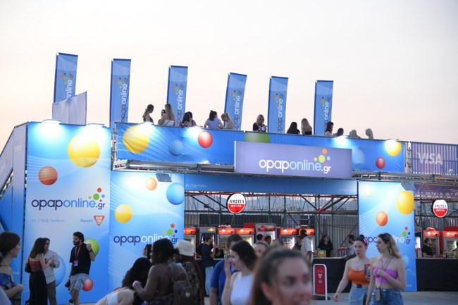 Η Rosalia έφερε τον... πρώτο καύσωνα στο Release Athens X SNF Nostos