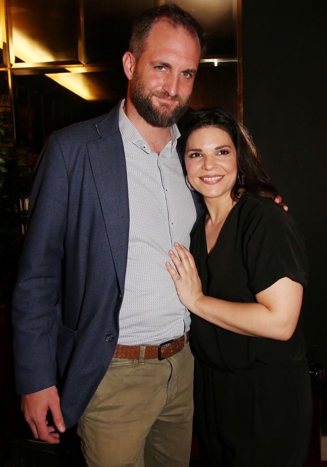 Ψίθυροι Στο Θέατρο «Αθηνών» - εικόνα 6