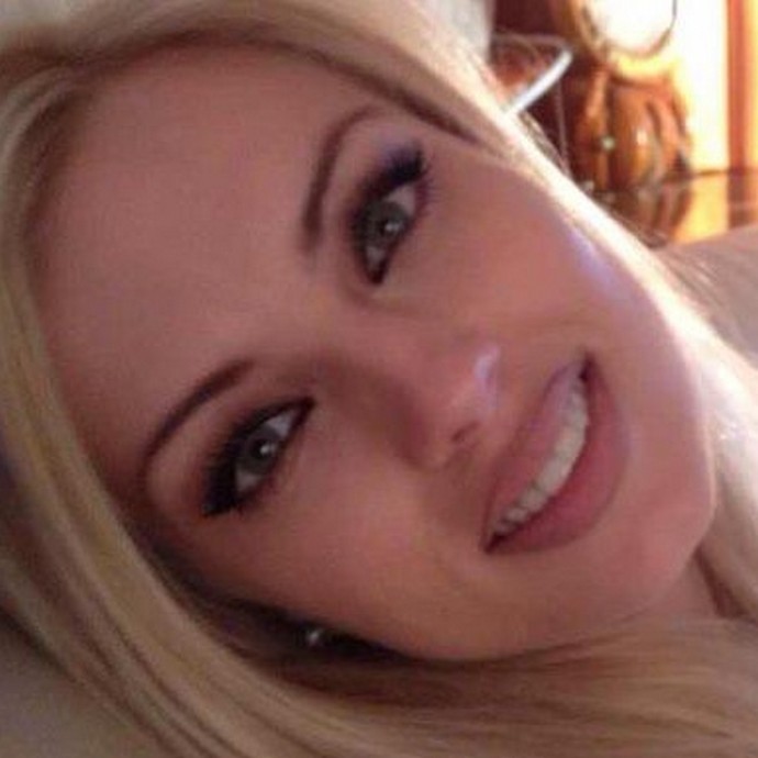 Η Τζούλια Του Mega Που Μοιάζει Στη Δούκισσα - εικόνα 19