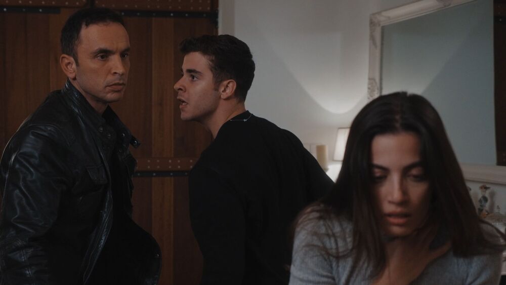 Επεισόδιο 39 (Κυριακή 9 Νοεμβρίου στις 22:20)