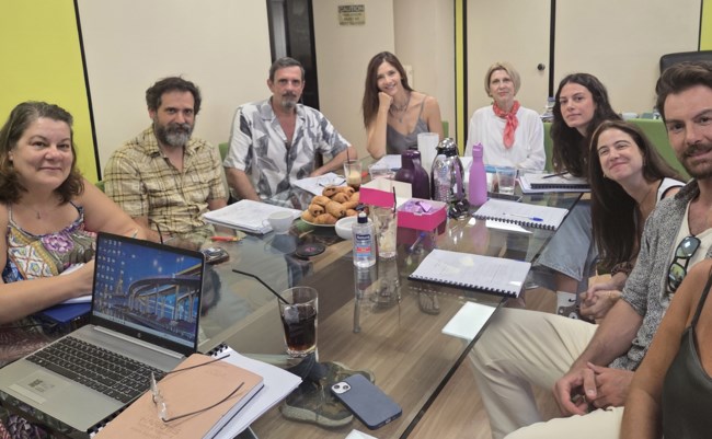 Θάλασσες μάς χώρισαν | Πρώτη ανάγνωση σεναρίου για τη νέα mini σειρά της ΕΡΤ