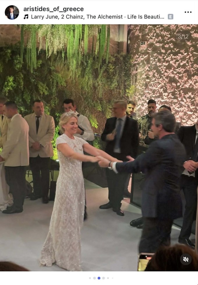 Χρυσή Βαρδινογιάννη – Νικόλαος Ντε Γκρες | Σπάνιες εικόνες από το γαμήλιο party τους