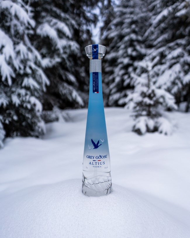 Η Ηλιάνα Παπαγεωργίου στις Άλπεις με την Grey Goose Altius