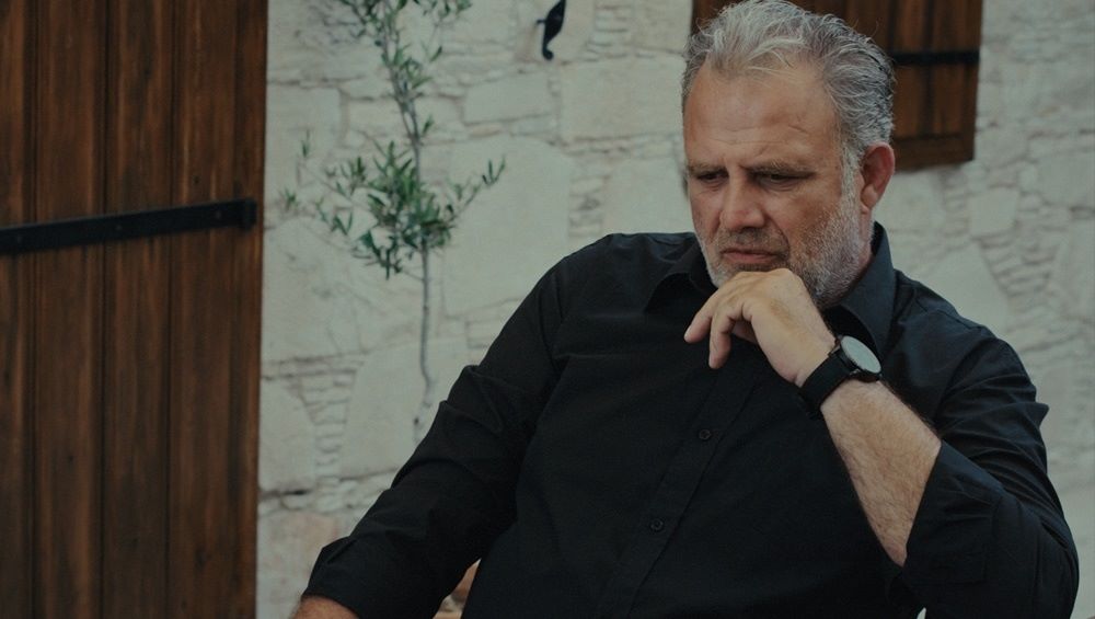 Επεισόδιο 60 (Δευτέρα 4 Δεκεμβρίου)