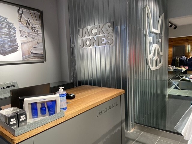 Jack & Jones
