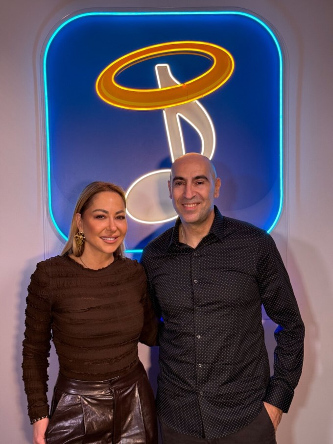 Η Μελίνα Ασλανίδου στη Heaven Music