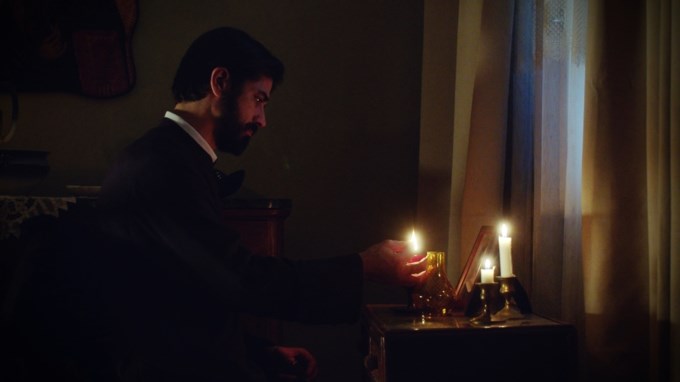 Άγιος Έρωτας | Η Χλόη ανοίγει τον δρόμο για τη δική της ευτυχία & η Ελένη κάνει τεράστιο λάθος με την Άννα