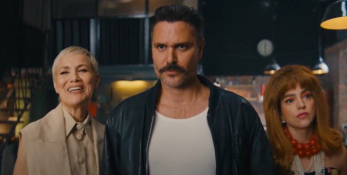 Γιατί ρε πατέρα;