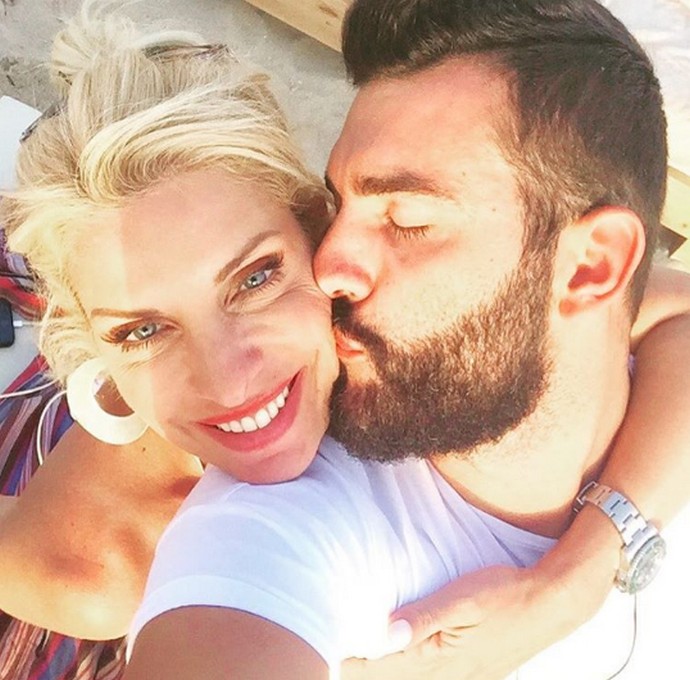 Instagram Report
 - εικόνα 3