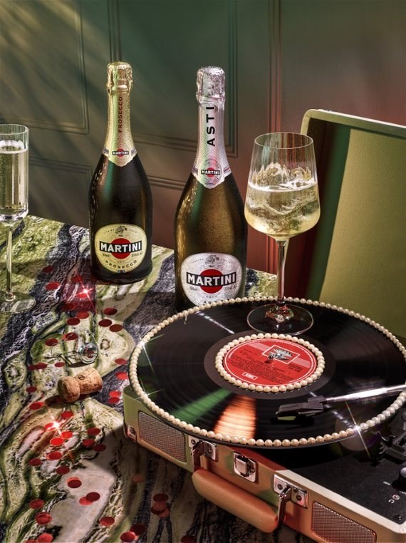 No Martini No Party! Τα αφρώδη Martini Prosecco και Martini Asti φέρνουν την ιταλική παράδοση και ποιότητα σε κάθε γιορτή
