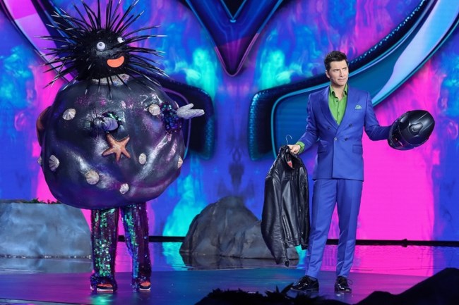 Αυτή είναι η νέα μάσκα που μπαίνει στο "The Masked Singer" & φέρνει το καλοκαίρι
