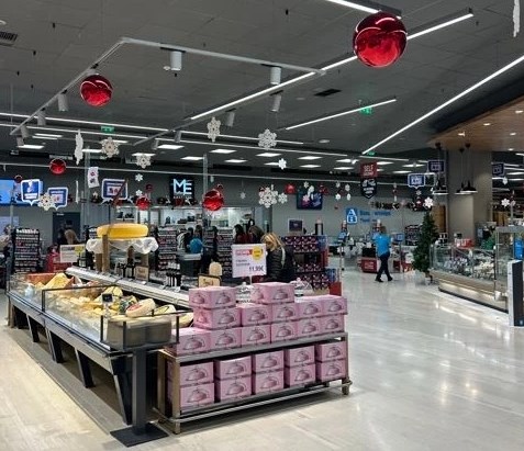 Η μαγεία των Χριστουγέννων στην ΑΒ Βασιλόπουλος: Ψωνίζω και... κερδίζω