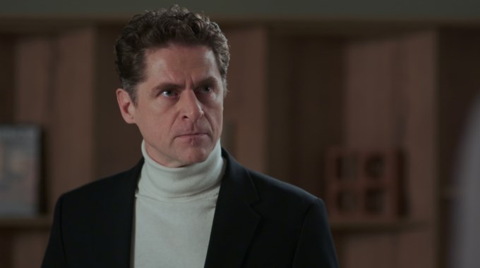 Μία νύχτα μόνο | Ο Οδυσσέας προσπαθεί μάταια & η Ελένη έρχεται σε τραγική κατάσταση