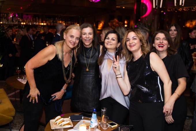 Ανθή Αβραμέα – Ζωή Φούφα – Ελένη Στασινοπούλου – Μαρία Πατούχα – ελένη Καραγιάννη