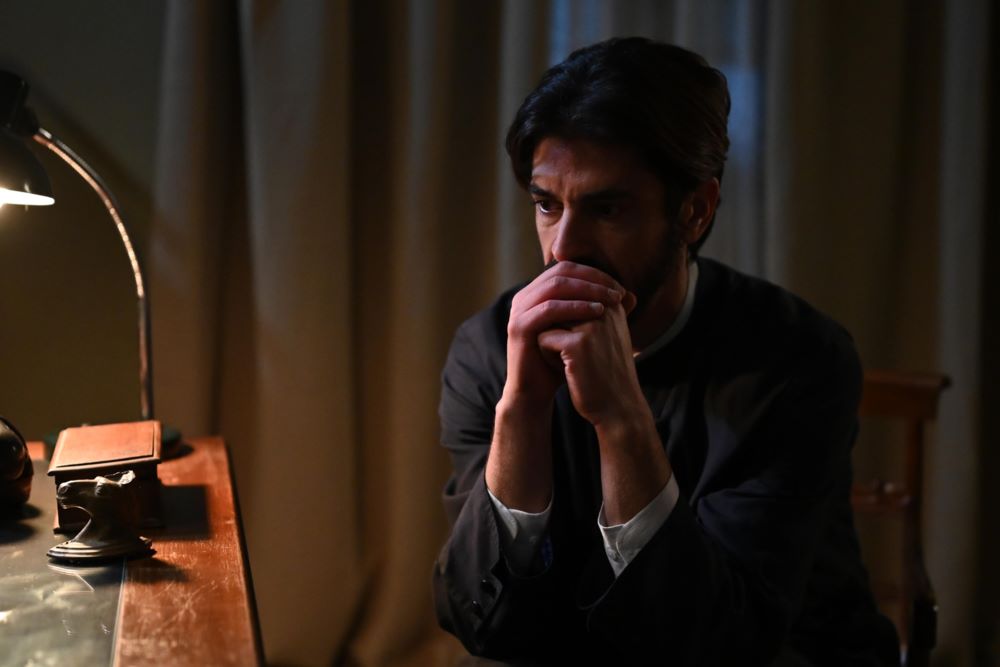 Τρίτη 8 Απριλίου