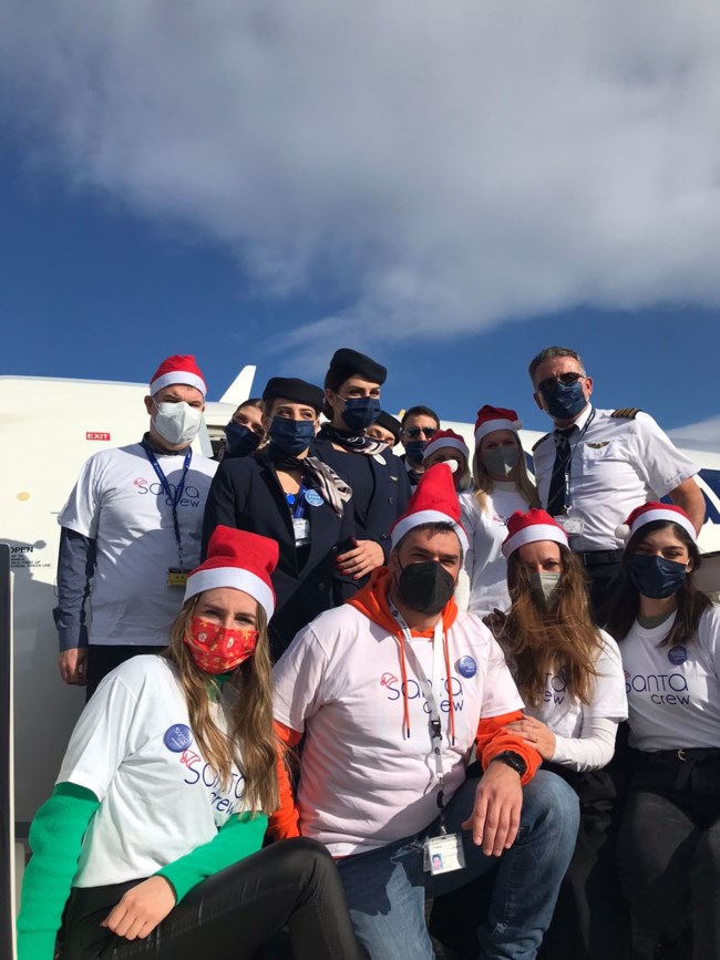 Η εθελοντική ομάδα εργαζομένων της AEGEAN ταξίδεψε μαζί με το Ίδρυμα Βασίλη & Ελίζας Γουλανδρή, για να μοιράσει δώρα σε παιδιά που φιλοξενούνται σε επιλεγμένα ιδρύματα ανά την Ελλάδα