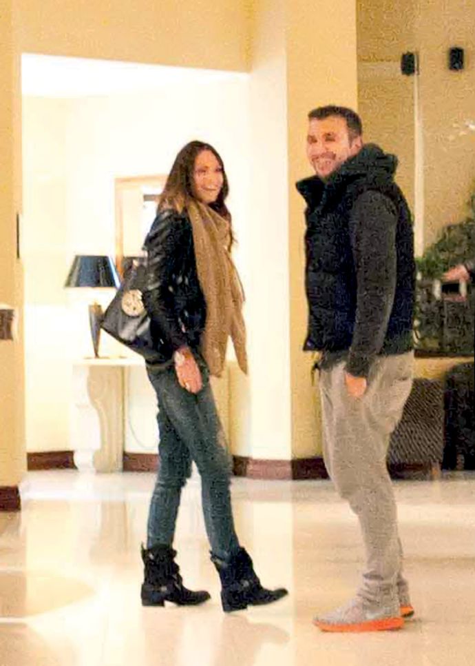 Αντώνης Ρέμος- Υβόννη Μπόσνιακ