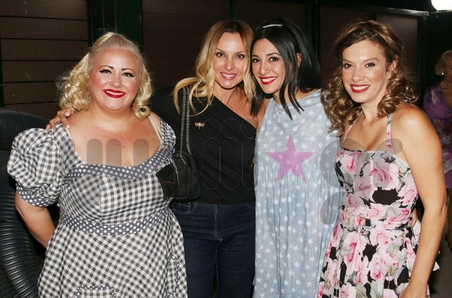 Διάσημες Εμφανίσεις

 - εικόνα 4