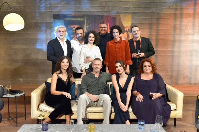 Η Έμιλυ Κολιανδρή κάνει "Παρέα" στον Γιώργο Κουβαρά, αυτό το Σάββατο στην ΕΡΤ1