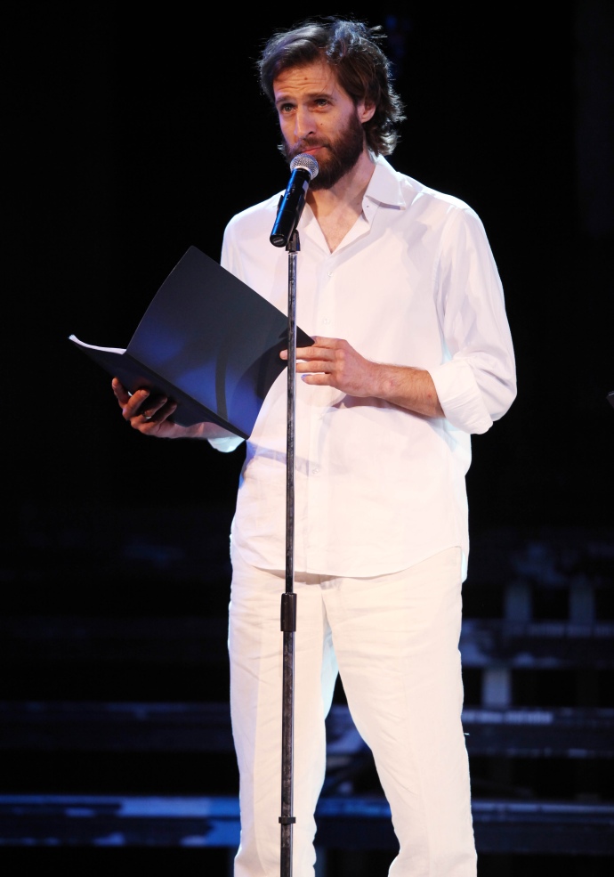 Διάσημες Εμφανίσεις
 - εικόνα 16