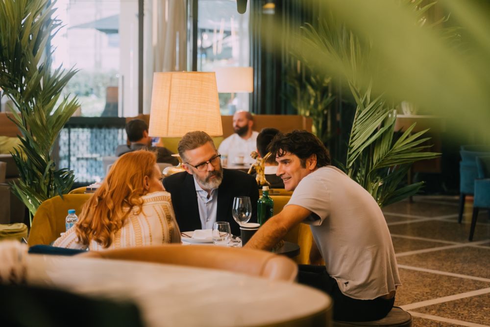 Στα γυρίσματα του Maestro