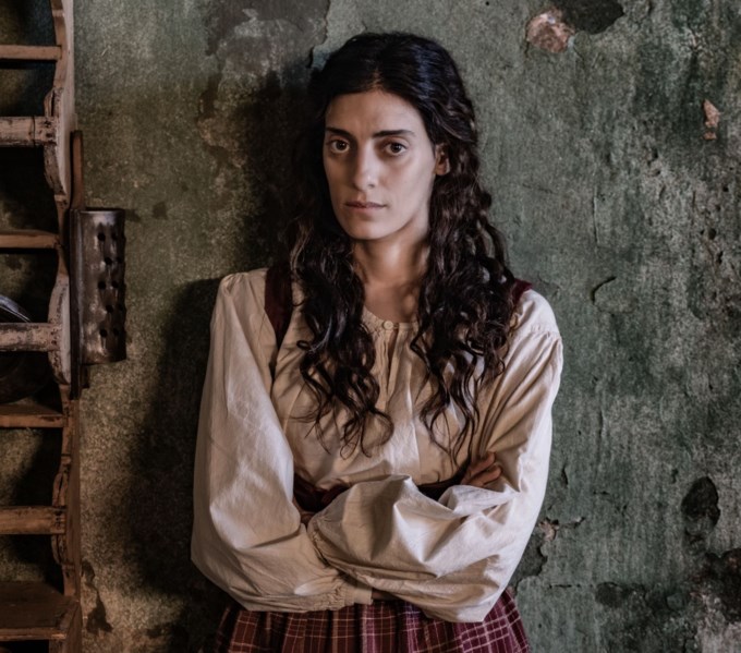 ΜΑΡΓΑΡΙΤΑ (ΧΡΙΣΤΙΝΑ ΧΕΙΛΑ ΦΑΜΕΛΗ)