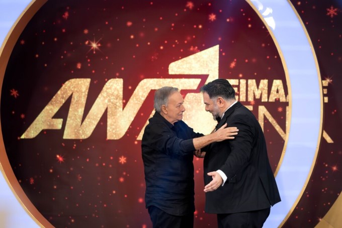 Ανδρέας Μικρούτσικος, Γρηγόρης Αρναούτογλου